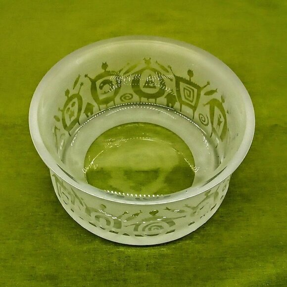 Vintage Leandra Drumm '99 Frosted Etched 6-Inch Clear Glass Bowl - Picture 2 of 6
